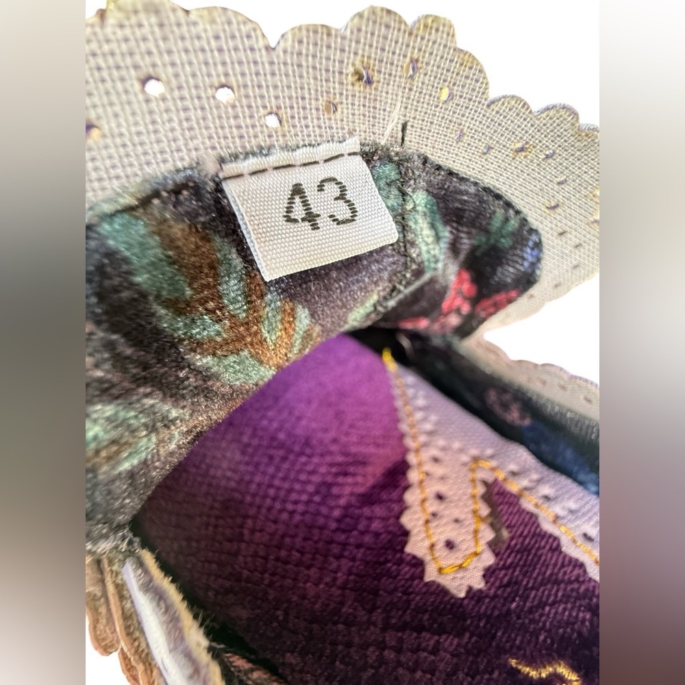 Irregular Choice Pink Metallic Bow Loafers Lavender Scallop Trim US 12 NWOT - Picture 13 of 14